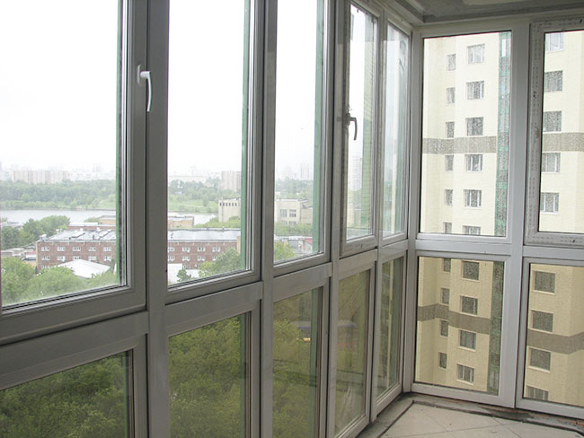 Остекление балкона в пол Лосино-Петровский